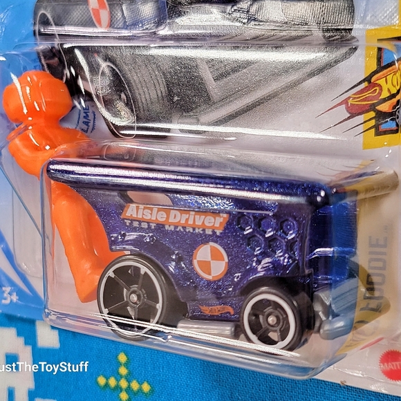 Hot Wheels Aisle Driver Orange #109 109/250 2021 Fast Foodie 5/5 - Picture 5 of 6